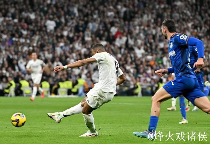 塞瓦略斯中场掌控 贝林厄姆率阵 皇马巴西双子星锋线再现 塞瓦略斯中场掌控 贝林厄姆率阵 皇马巴西双子星锋线再现